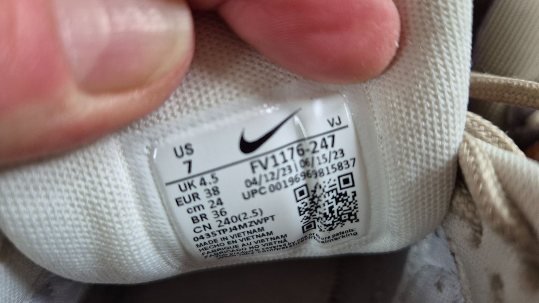 Nike Damenschuhe: Brown Nike Air Max 90 size 38 – Gebraucht aus Zürich von monadiederich 5