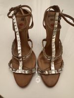 Schutz Studded T-Strap High Heel Sandals – S. 40