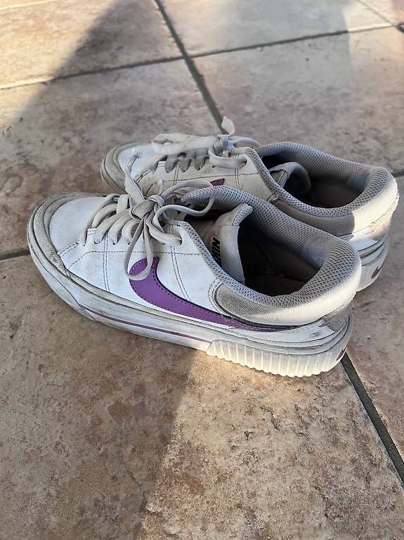 Chaussures femmes: Air Force 1 – D'occasion à Le Locle par inf_8x7d 2