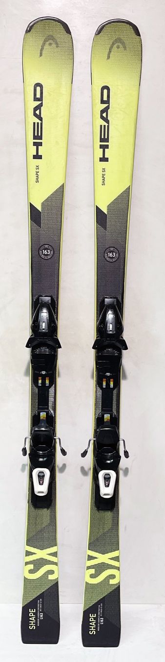 Head Sci: HEAD  SHAPE SX    163 cm; eine Saison wenig gebraucht – Usato da Brüttisellen venduto da SkiverkaufStepan