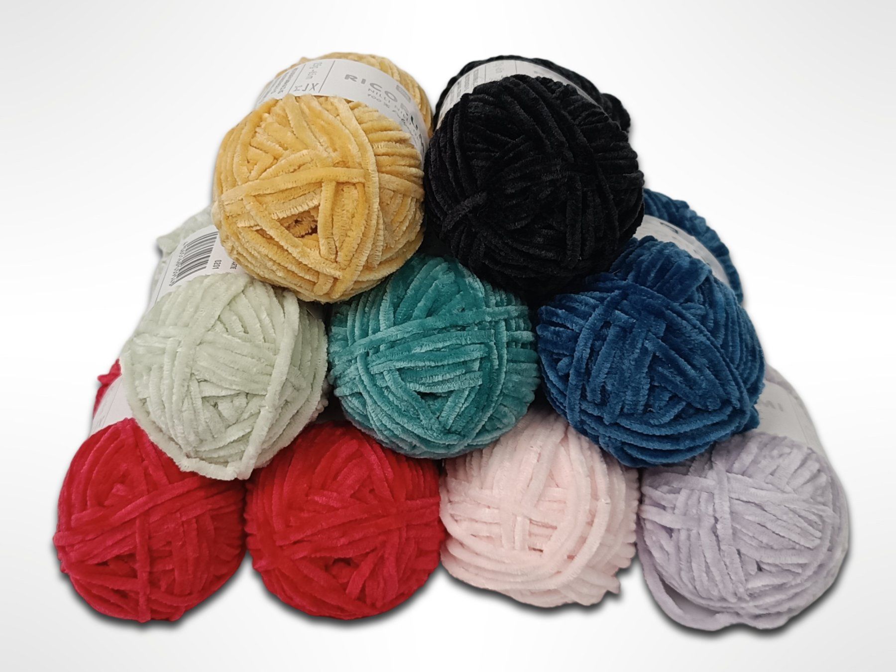 Lana: RICO DESIGN flauschiges Garn gemischt 9 Stk. – Nuovo (secondo la descrizione) da Suhr venduto da Restwert_Suhr 1