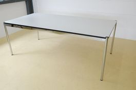USM Tisch gross, Lieferung möglich