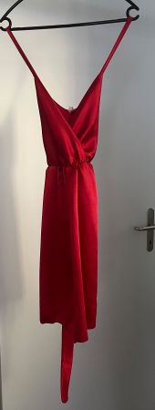 Rotes elegantes Kleid