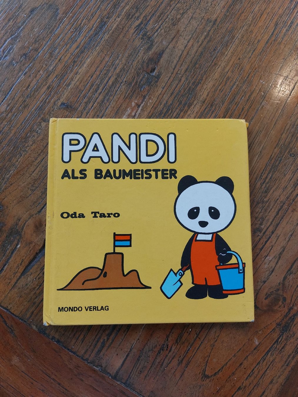 Bücher: Kinderbuch Pandi als Baumeister  – Gebraucht aus Wetzikon ZH von LTFKL5