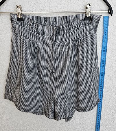 Shorts mit Hahnentrittmuster, Grösse 36, super Zustand