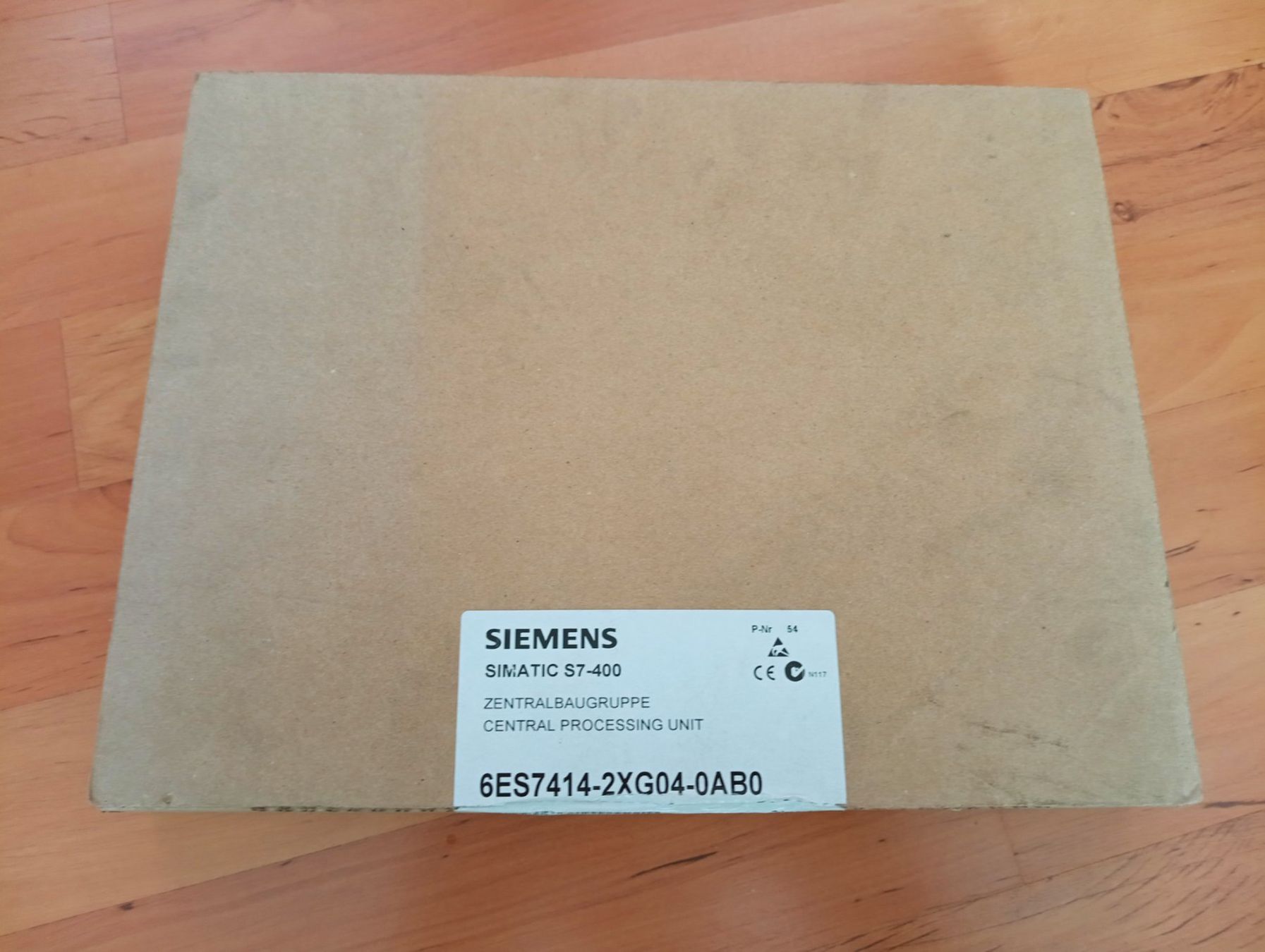 Siemens Componenti elettronici: Siemens SIMATIC S7-400, CPU 414-2 / 6ES7414-2XG04-0AB0 – Nuovo e nell'imballaggio originale da Ufhusen venduto da HKSC 2