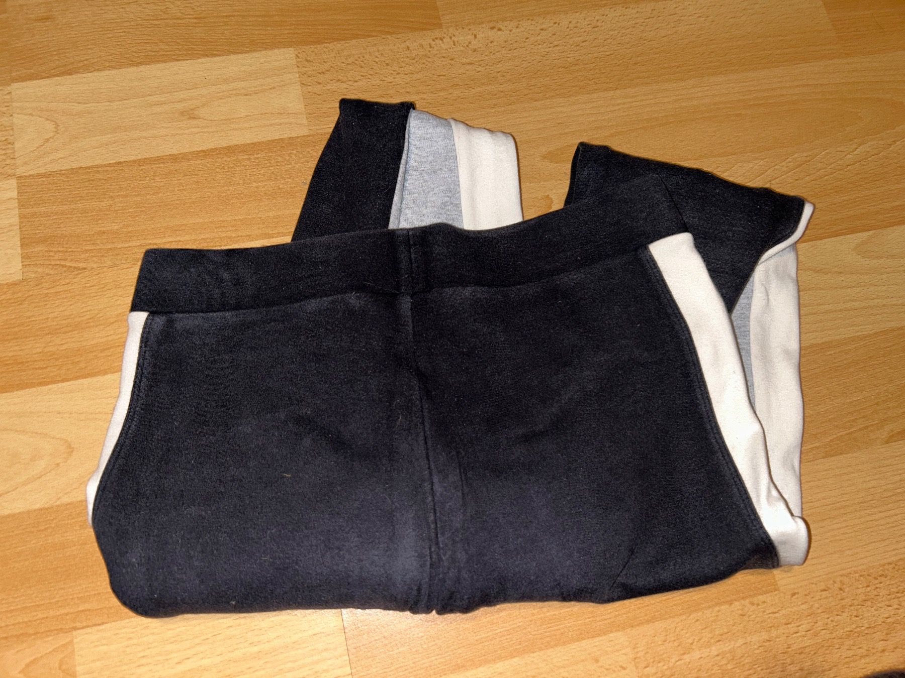 Hosen: Hose, Gr. 164, dreifarbig – Gebraucht aus Hallwil von Zoeizy 5