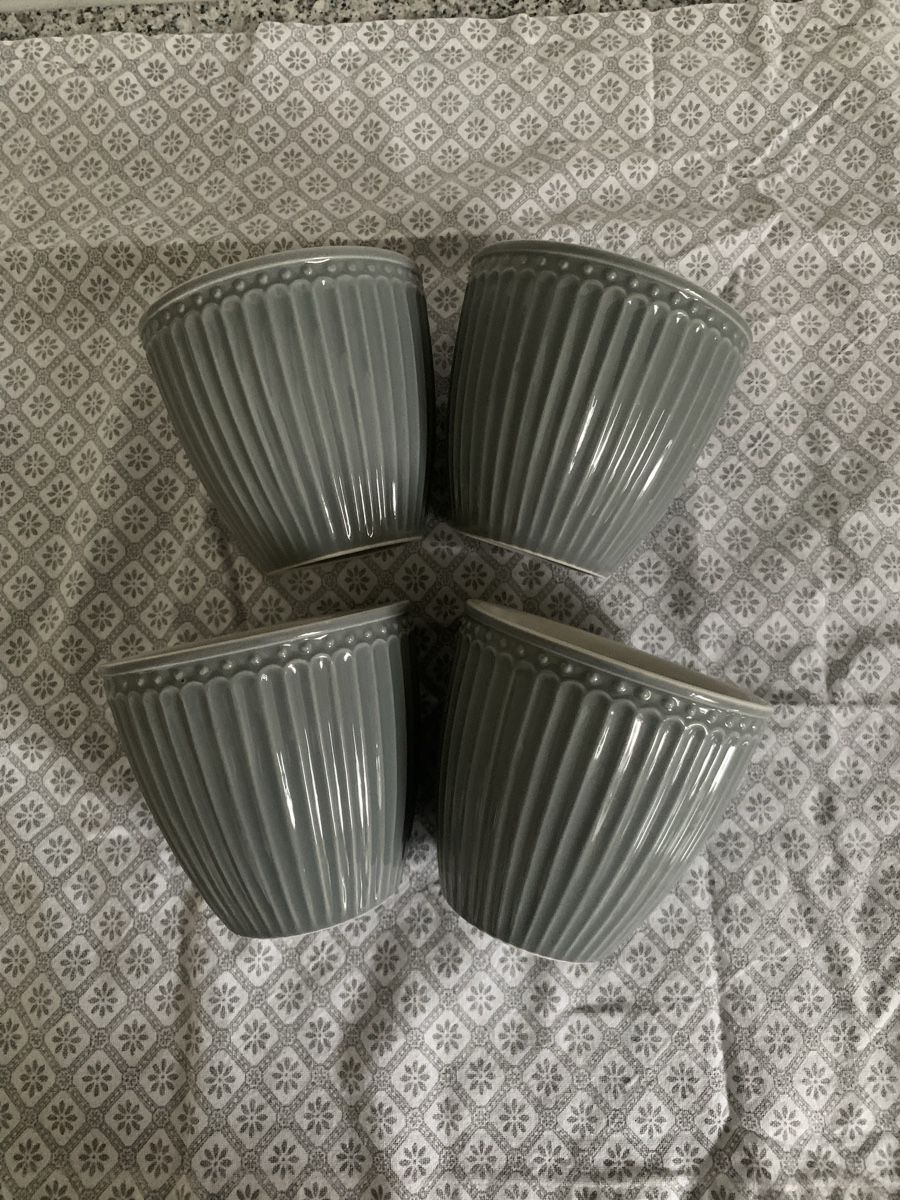 Greengate Tazze: 4 Latte Cup Becher von Greengate stone grey – Usato da Ellikon an der Thur venduto da Bali1999