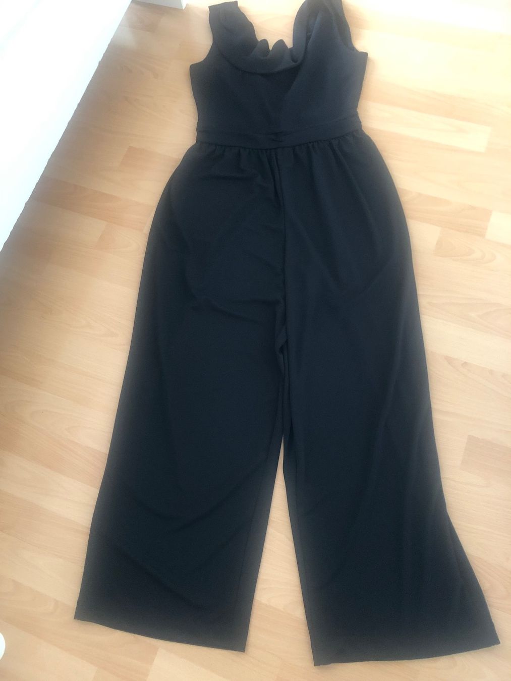 H&M Tute: Jumpsuit Gr 38 Neu – Nuovo (secondo la descrizione) da Zürich venduto da Herbion1 3