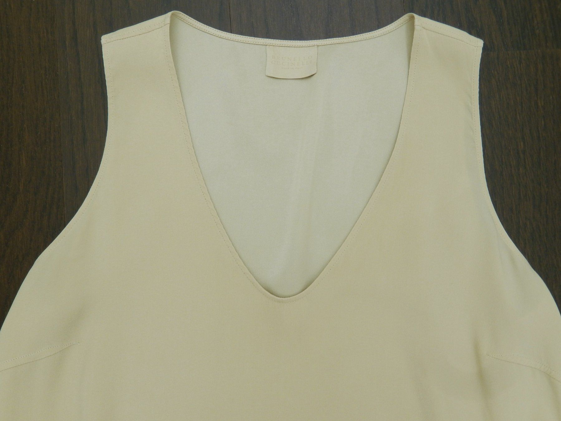 Brunello Cucinelli Top: Orig. BRUNELLO CUCINELLI Seidentop Gr. S – Usato da Tuggen venduto da vivira 7