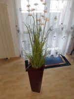 Kunstgras mit Blumen