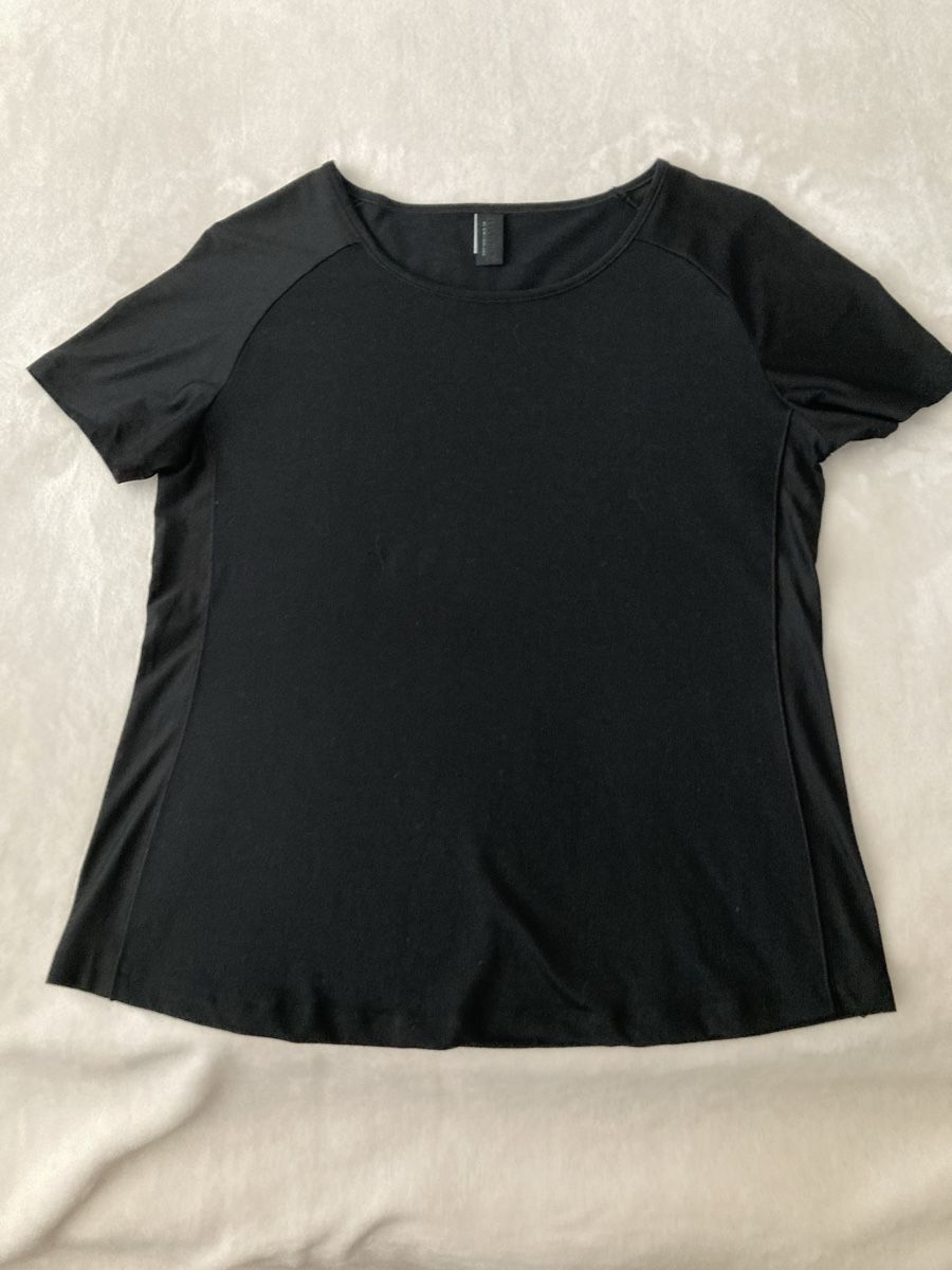 Hanro T-Shirts: Hanro Shirt schwarz M – Gebraucht aus Widen von nigella90
