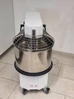 Pétrin Mecnosud en excellent état