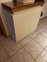 Sideboard mit Massivholzplatte