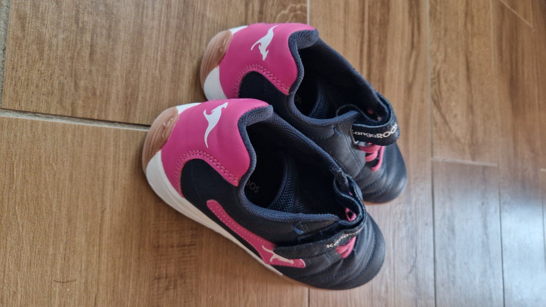 Scarpe per ragazze: Hallenturnschuhe KangaROOS Gr. 34 – Usato da Roggliswil venduto da Crosser17 3