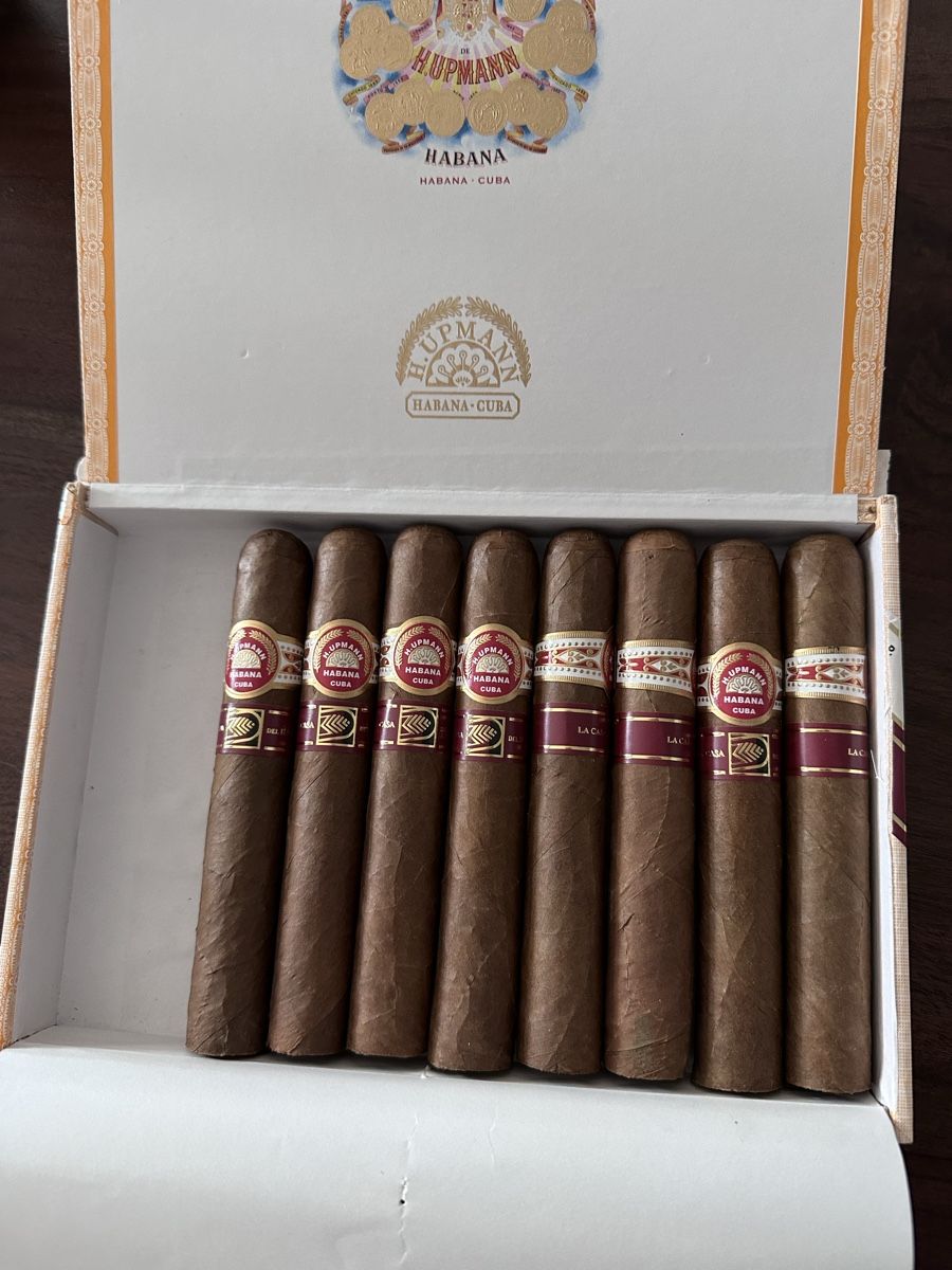 Sigari: H.UPMANN ROYAL ROBUSTO LCDH – Usato da Neuendorf venduto da connoisseur