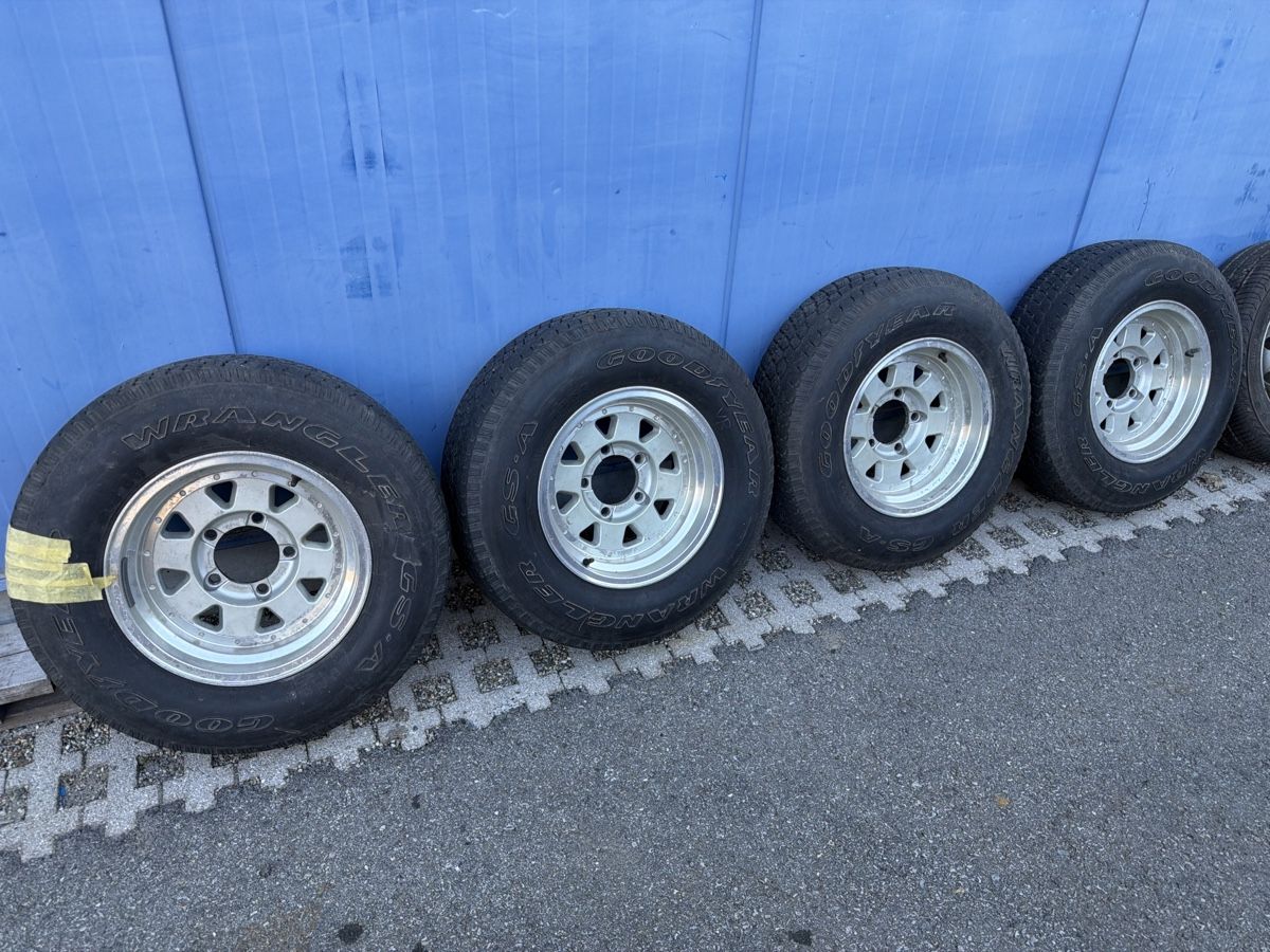 Felgen: 4x 225/75 R16 felge goodyear Wrangler Suzuki Toyota pajero – Gebraucht aus Prosito von Danielehh