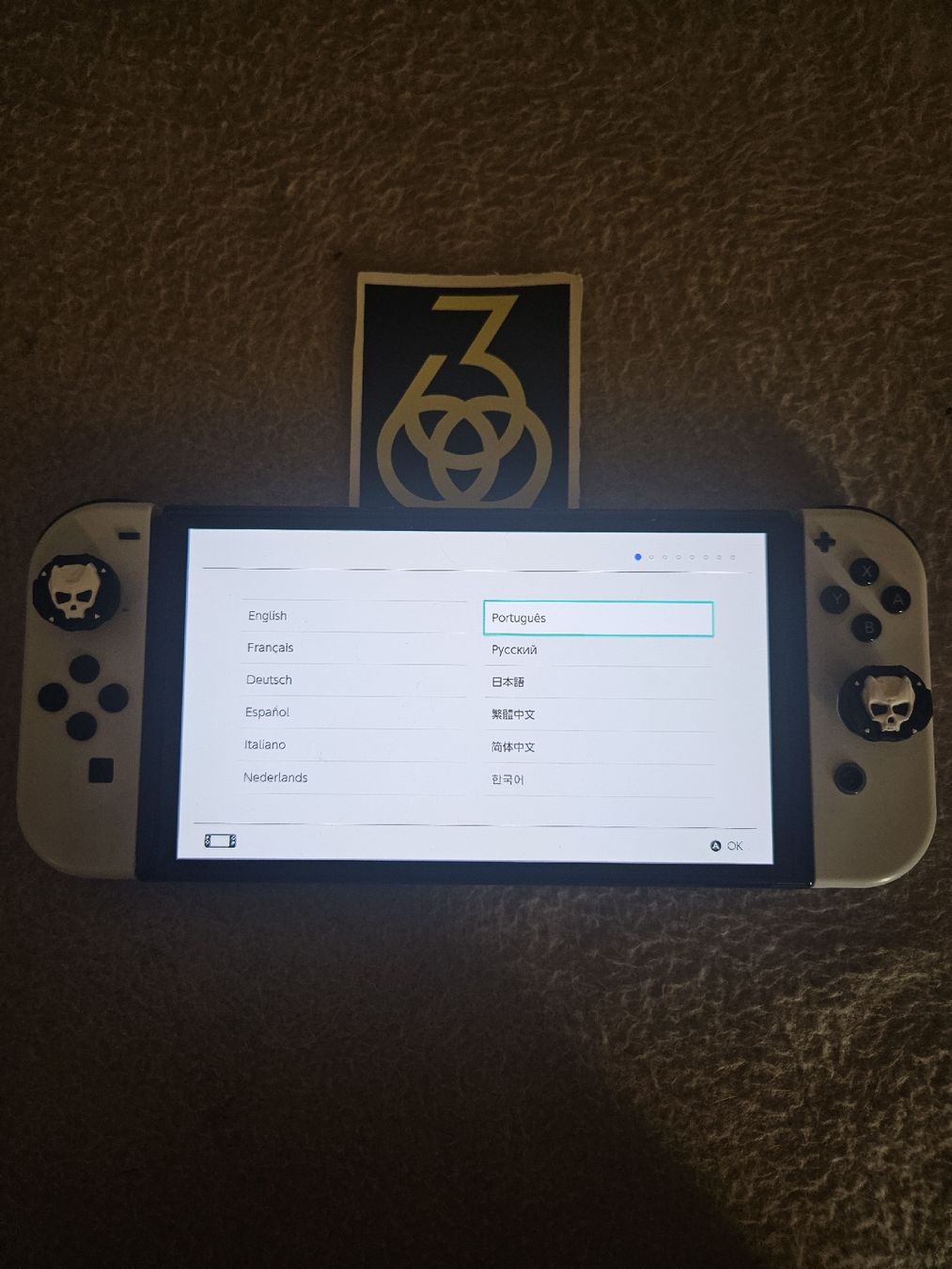 Nintendo Consoles: Nintendo Switch OLED + Zelda & Super Mario Maker2 – D'occasion à Meinisberg par bob_57g8 5