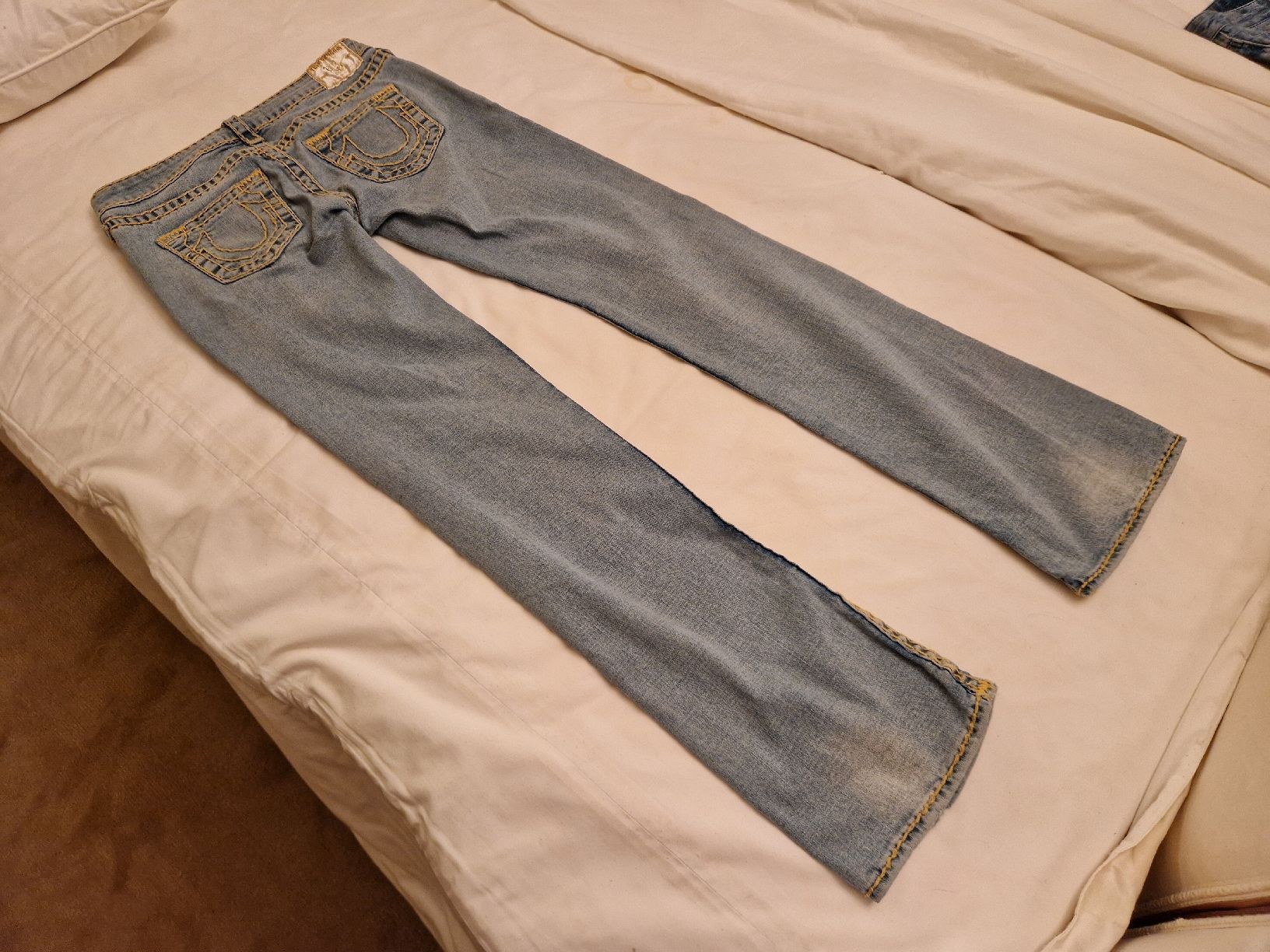 True Religion Jeans: True Religion Jeans, hellblau, Grösse 29, cooler Look – Nuovo (secondo la descrizione) da Thun venduto da Sde 7
