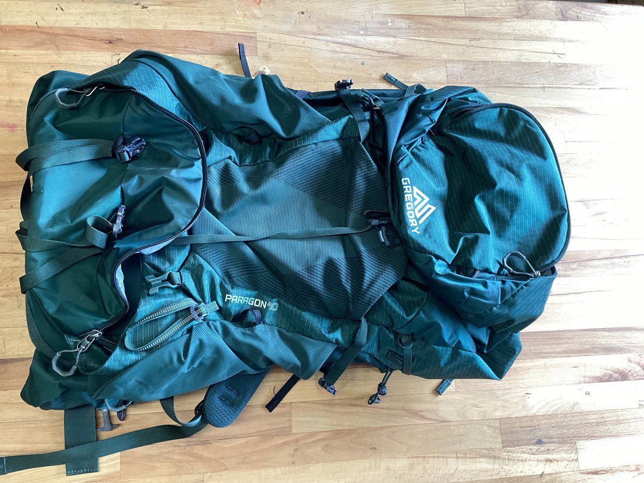 Gregory Zaini: Gregory Paragon 40L M/L Rucksack – Nuovo (secondo la descrizione) da Euthal venduto da Paucky 1