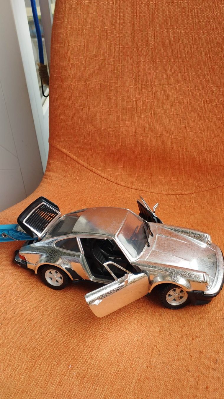Tonka Modellini d'auto: Porsche 911 chrom – Difettoso da Chur venduto da oriori 2