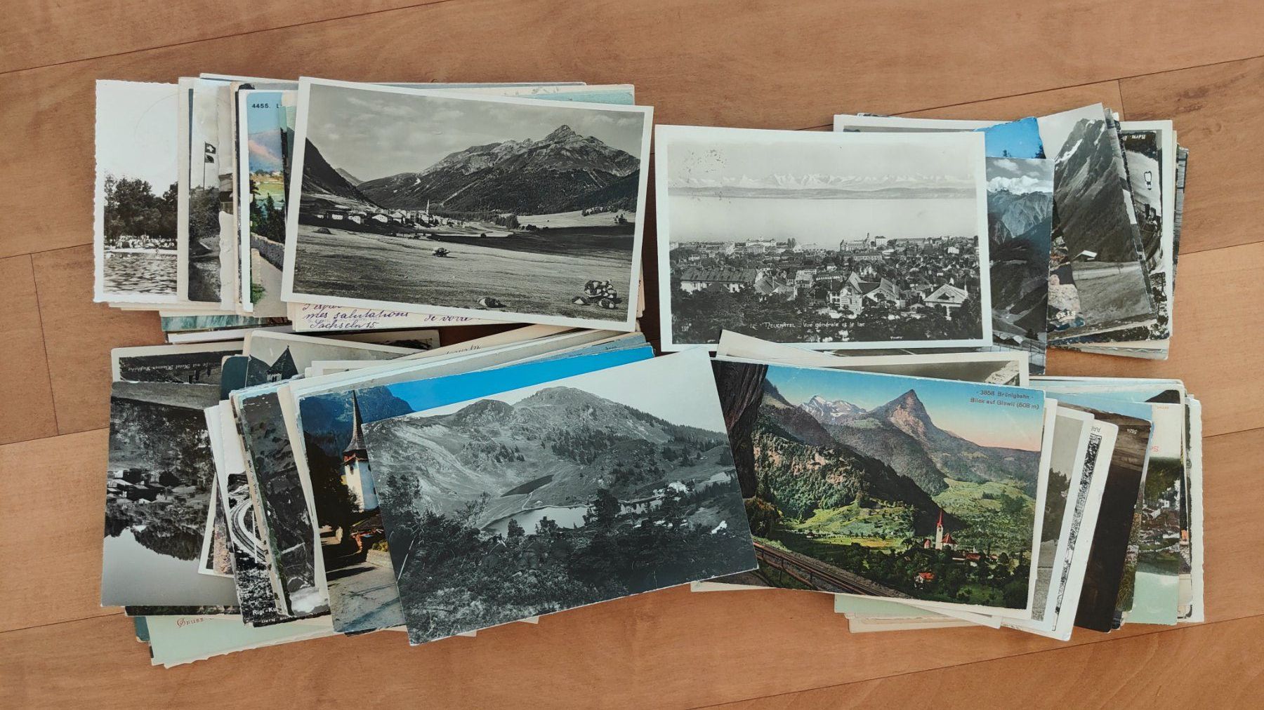 Cartes postales: SUPER Posten / Lot 170 kleinformatige CH- Ansichtskarten – D'occasion à St. Erhard par Chaeferli6 6