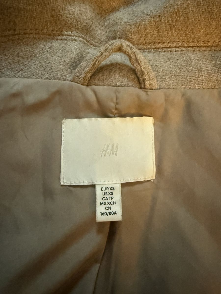 H&M Giacche: Beige H&M jacke – Usato da Zürich venduto da Kugellipo 2