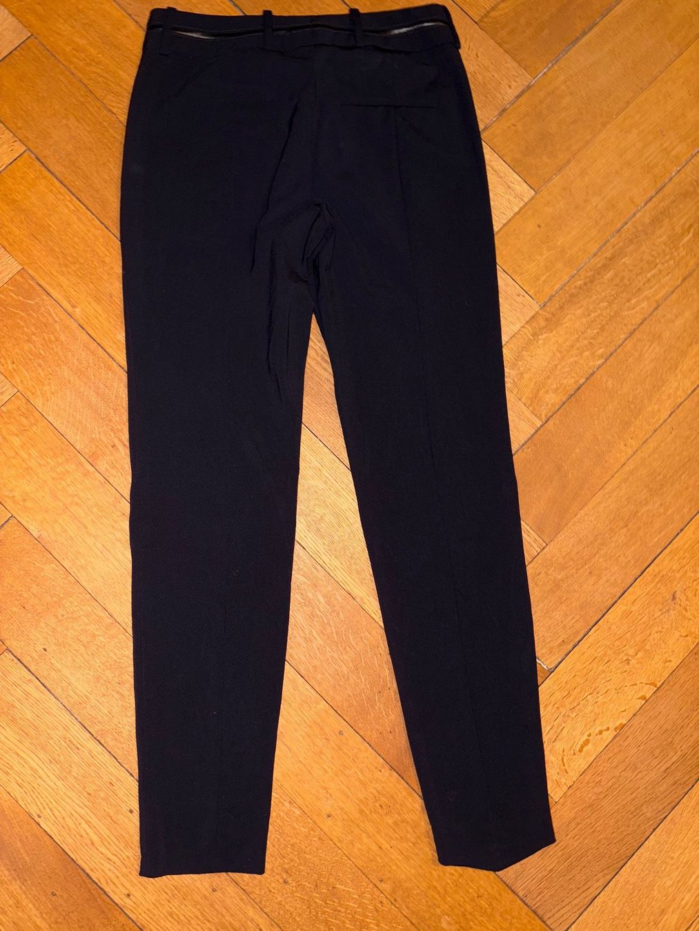 Hugo Boss Pantaloni: Blaue Anzughose von HUGO BOSS, Gr. 32 – Usato da Zürich venduto da triangular 1