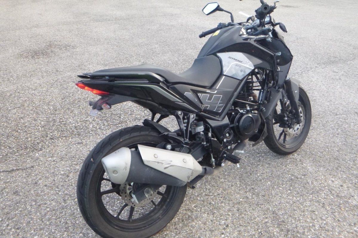 Sym Altro: SYM NH-X 125 – Difettoso da Gals venduto da aya_p7pd