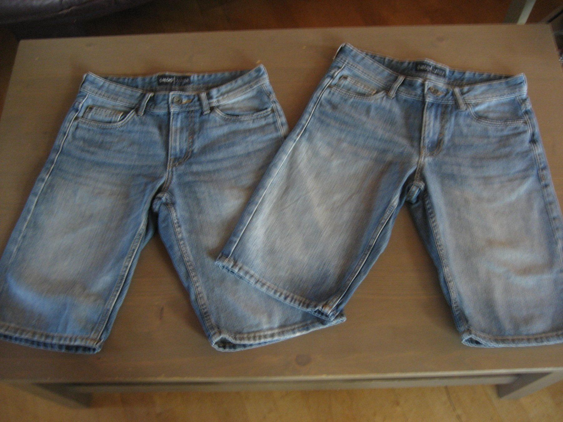 Pantaloni: Lot 2 bermudas jeans taille S – Usato da Delémont venduto da marryb