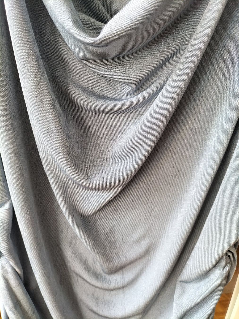 H&M Top: Top en jersey à effet drapé H&M L – Usato da Clarens venduto da fashionfou 5