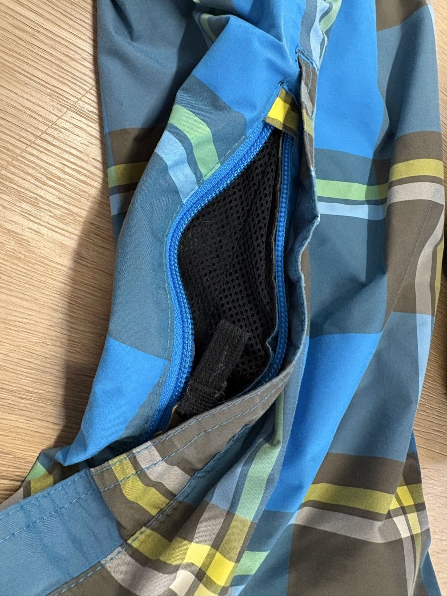 Vans Giacche: Vans - Snowboardjacke - Grösse L – Usato da Täuffelen venduto da Ashape 3