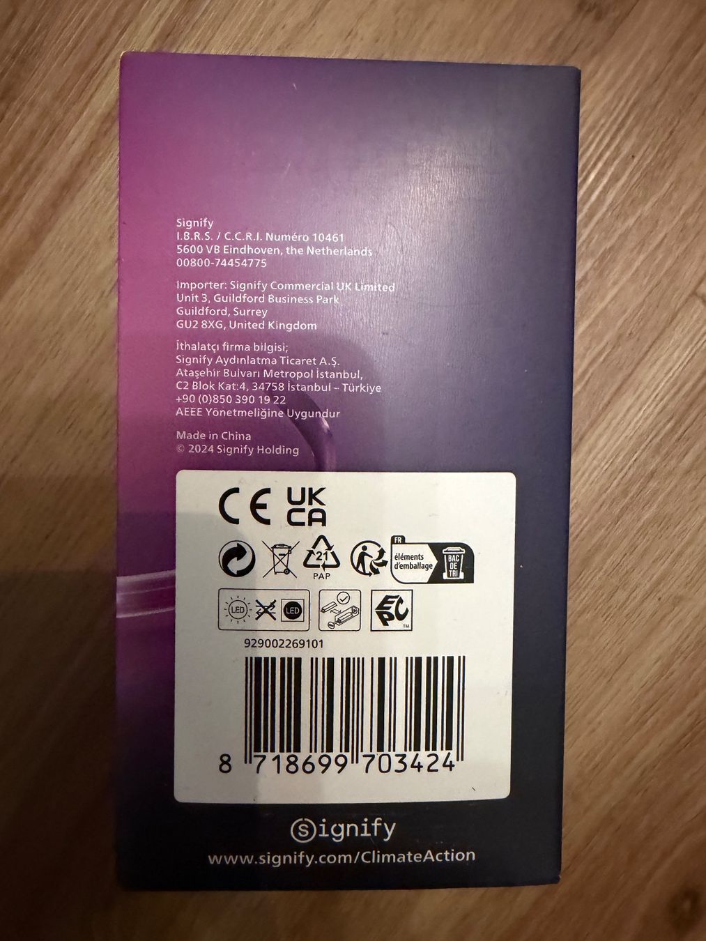Philips Ghirlande e barre luminose: Philips Hue White & Color Ambiance Lightstrip Plus 2m Basis – Nuovo e nell'imballaggio originale da Aeschi SO venduto da Bluemail 2