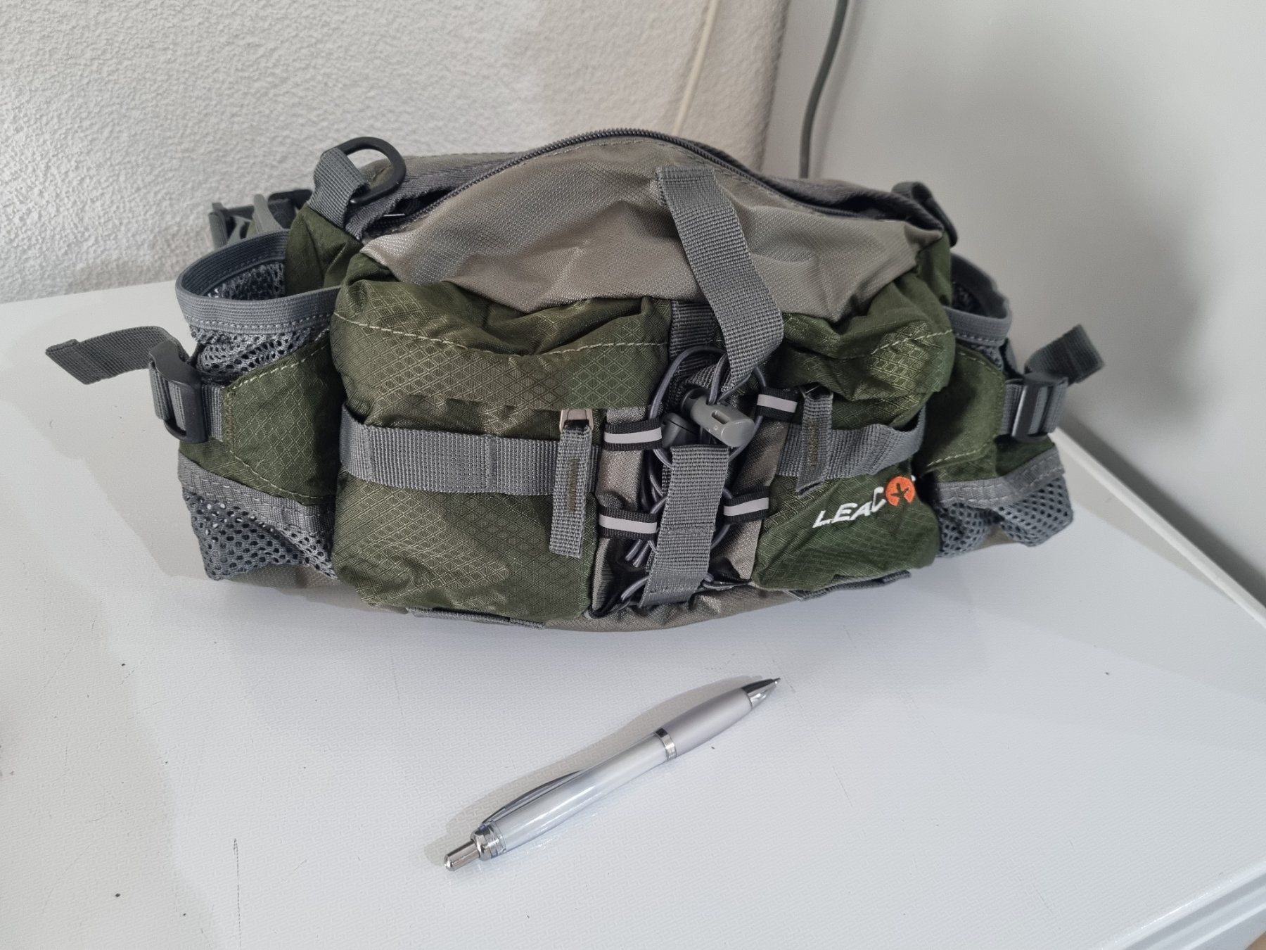 Taschen: Hundeleckerli- / Trainingstasche gross – Neu (gemäss Beschreibung) aus Balgach von priska2885
