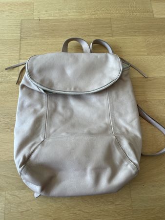Schöner Lederrucksack zartes Altrosa