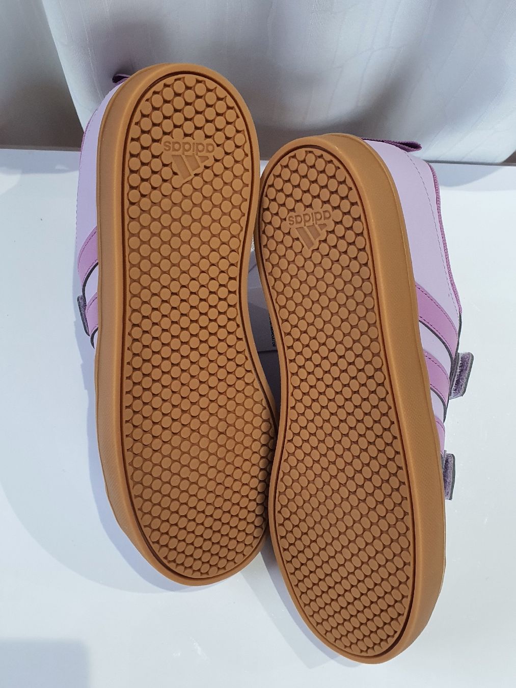 Adidas Chaussures filles: Gr. 34 - Adidas Sneaker, Neu – Neuf avec emballage d'origine à Nürensdorf par sal_g2bz 4