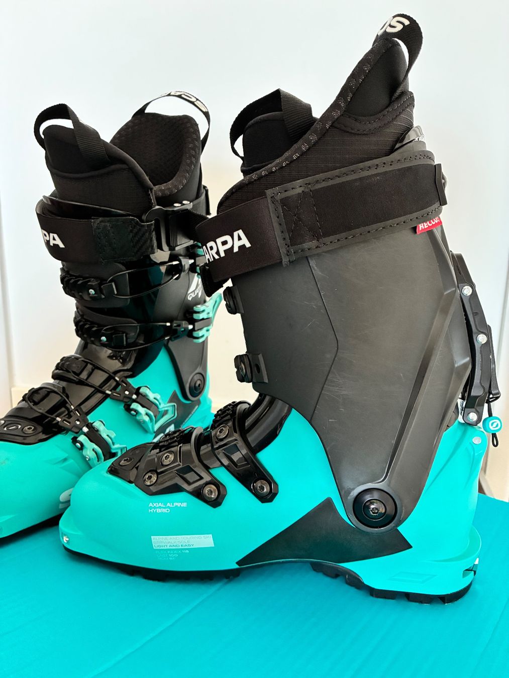 Scarpa Scarpe da uomo: New Scarpa 4-Quattro XT Wmn Touring Ski Boots – Nuovo (secondo la descrizione) da Wallisellen venduto da loo_9wgx 5