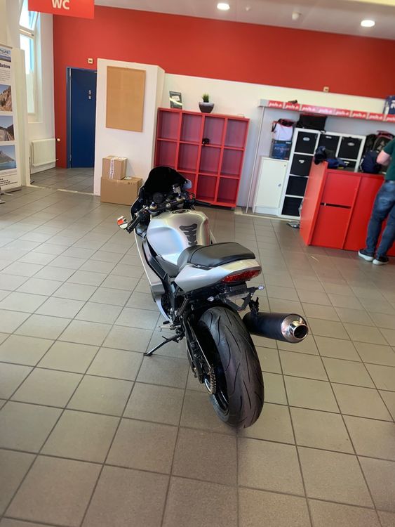 Suzuki Strada: Suzuki Gsx-R 600 25kw gedrosselt – Nuovo (secondo la descrizione) da Horgen venduto da DDM-GARAGE 2