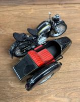Modellmotorrad mit Beiwagen, schwere Ausführung, Retro-Look
