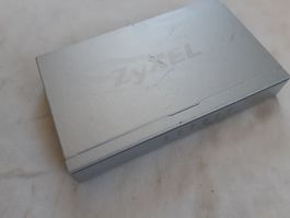 ZyXEL Gigabit Ethernet Switch GS-105B v2