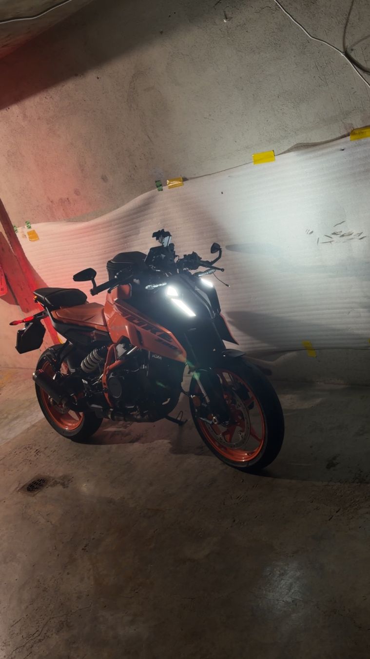 KTM Strasse: Ktm duke 390 – Gebraucht aus Billens von ha8_66bc 5