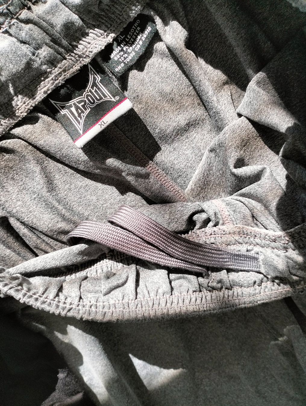 Hosen: 2Stk. Tapout Shorts – Gebraucht aus Uster von KarlZH 3