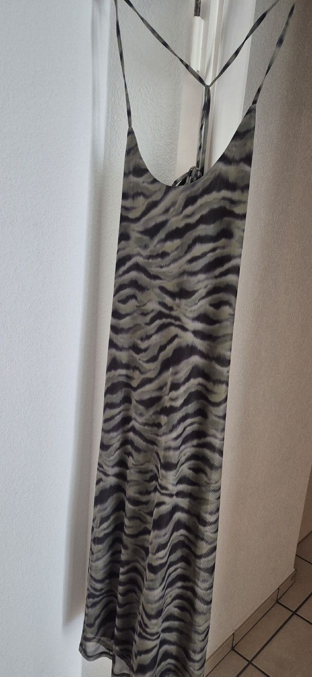Robes: Robe Even&odd taille M – Neuf (Voir description) à BIEL/BIENNE par rac_5tsm 2