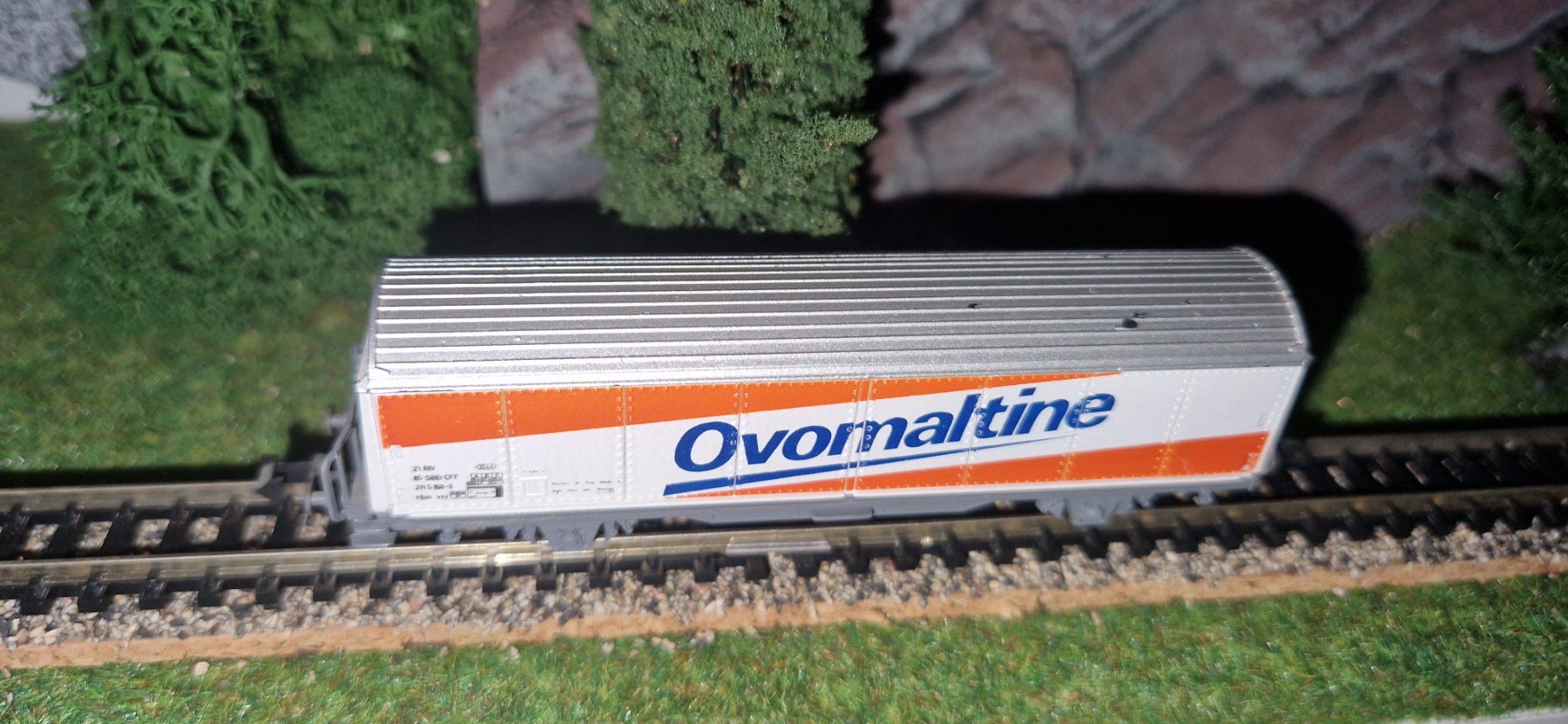 Roco Modellini di ferrovie: Roco Spur N SBB Habis "Ovomaltine" – Usato da Unterengstringen venduto da b.kaiser81 1