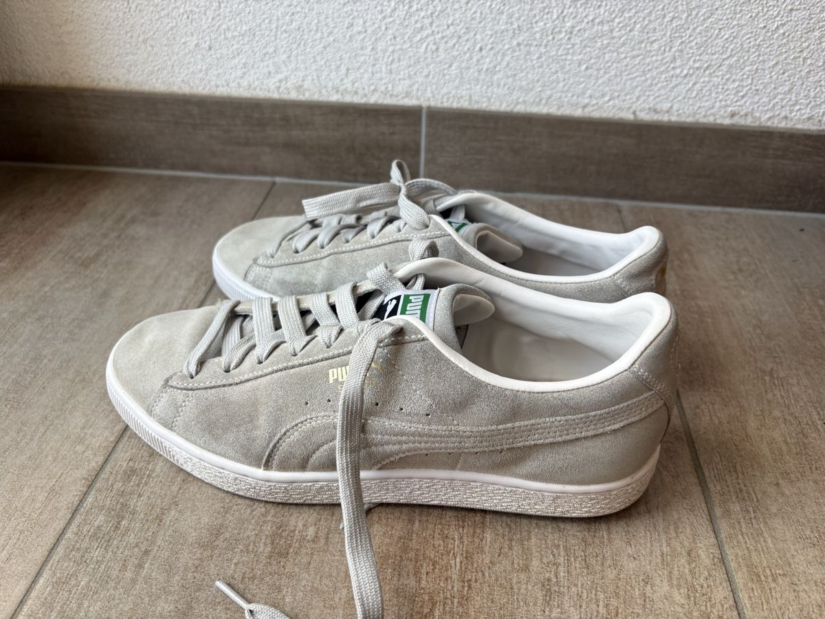 Puma Herrenschuhe: Puma suede grise taille 44 – Gebraucht aus Moudon von jahnike