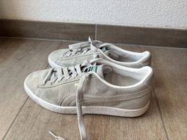 Puma suede grise taille 44