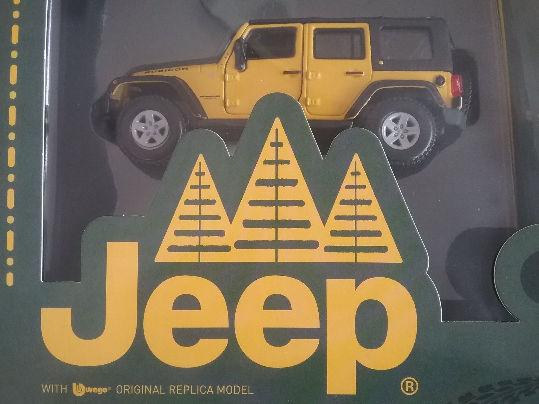 Prodotti di pulizia: JEEP  SHAMPOO & SHOWER GEL u Modell JEEP – Nuovo e nell'imballaggio originale da Altstätten SG venduto da Florida013 1