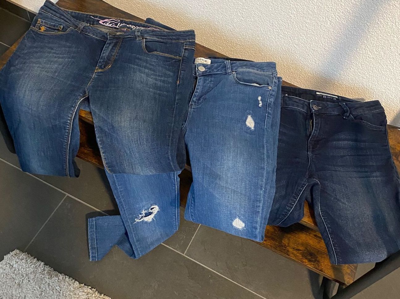 Esprit Jeans: 3 Jeans von esprit🥳 – Usato da Teufen AR venduto da Memilu