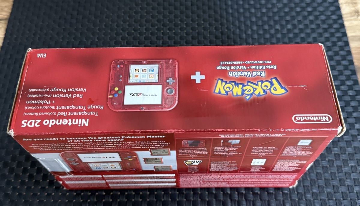 Nintendo Konsolen: Nintendo 2DS Pokemon Rote Edition mit OVP – Gebraucht aus Buchs SG von  4