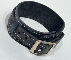Echt Leder ARMBand   Breite 30 Umfang verstellbar…